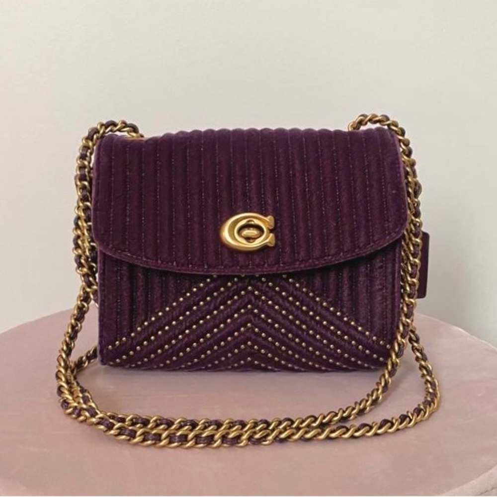 🔥Moving Sale-Coach Velvet Quilting Parker 18 bag